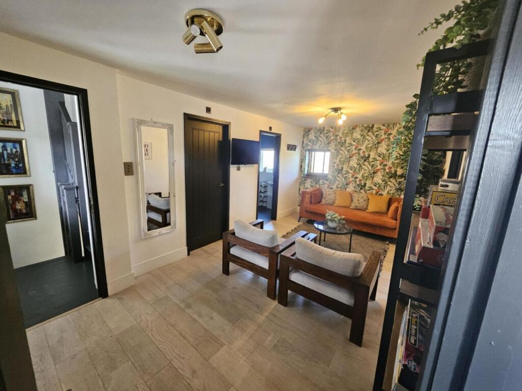 Burford holiday cottage lounge at Cotswold Stay